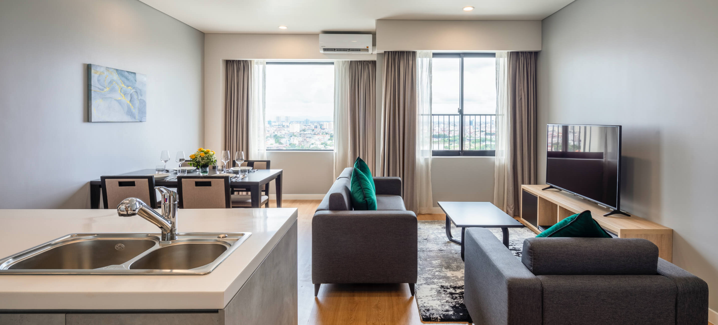 ROOM-Family-Roygent Parks Hai Phong