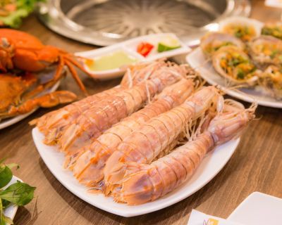 ハイフォンのシーフード：シャコ