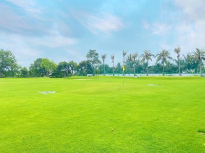 ハイフォンにあるゴルフ練習場