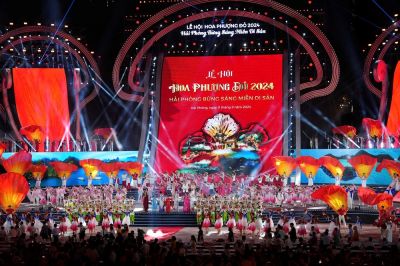 Lễ hội Hoa Phượng Đỏ 2025 – Lần đầu tiên tổ chức diễu hành quy mô lớn tại Hải Phòng